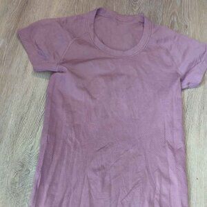 Lululemon swiftly tech short sleeve size 4